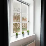 Bridget's Apartma