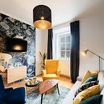 Bridget's Apartma