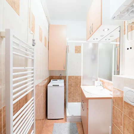 Διαμέρισμα Bridget's